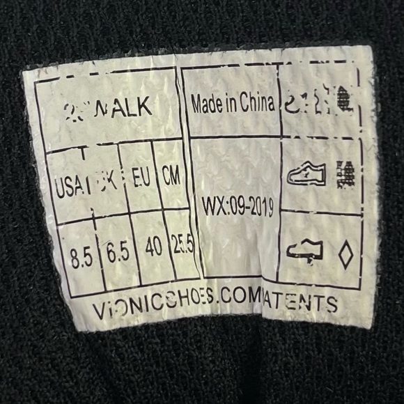 Vionic Walker Classic Black Sneaker Womens Size 8.5 - Picture 11 of 11